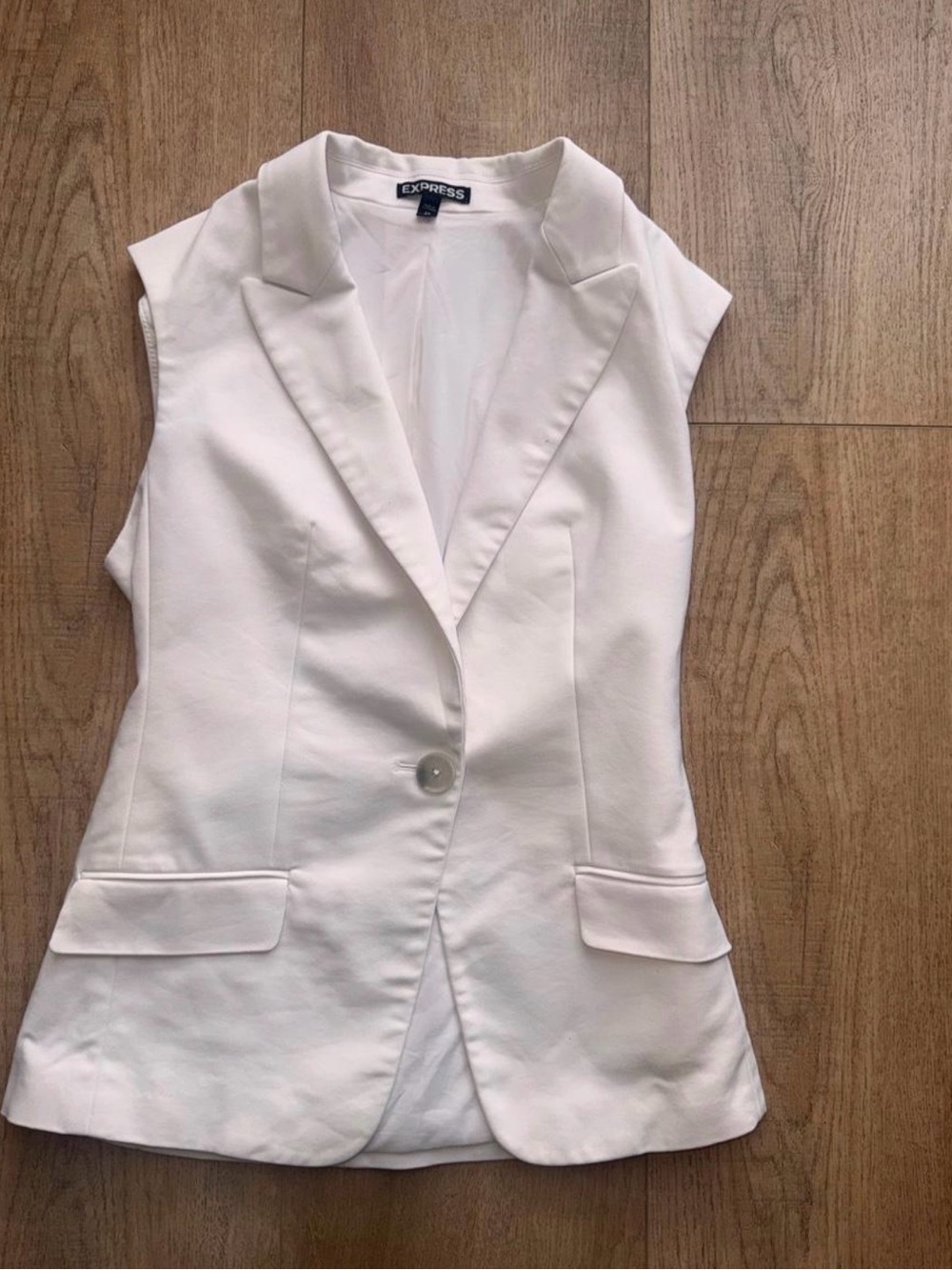 Express Sleeveless Blazer Vest in White